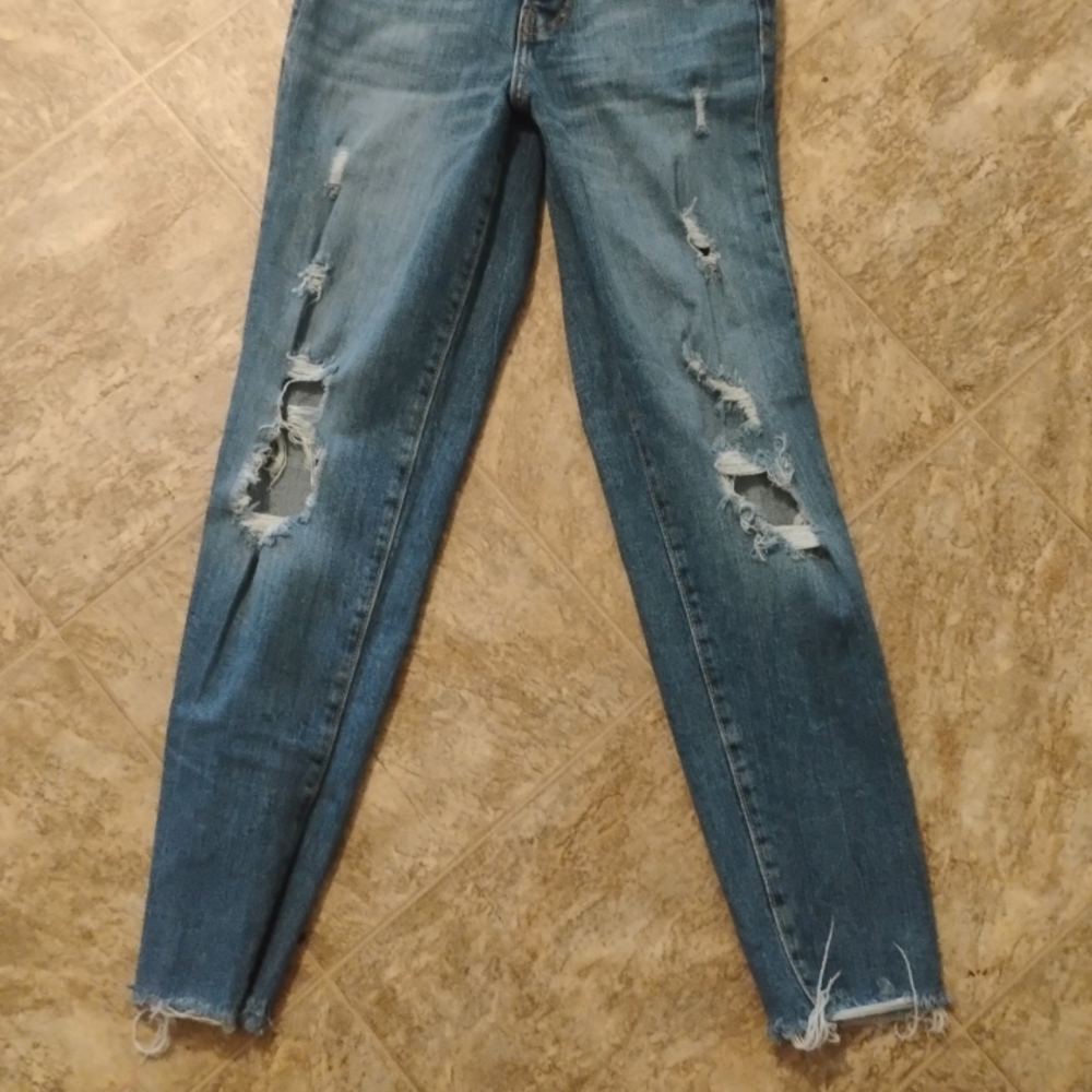 Old Navy Women's Distressed Skinny Jeans - Blue